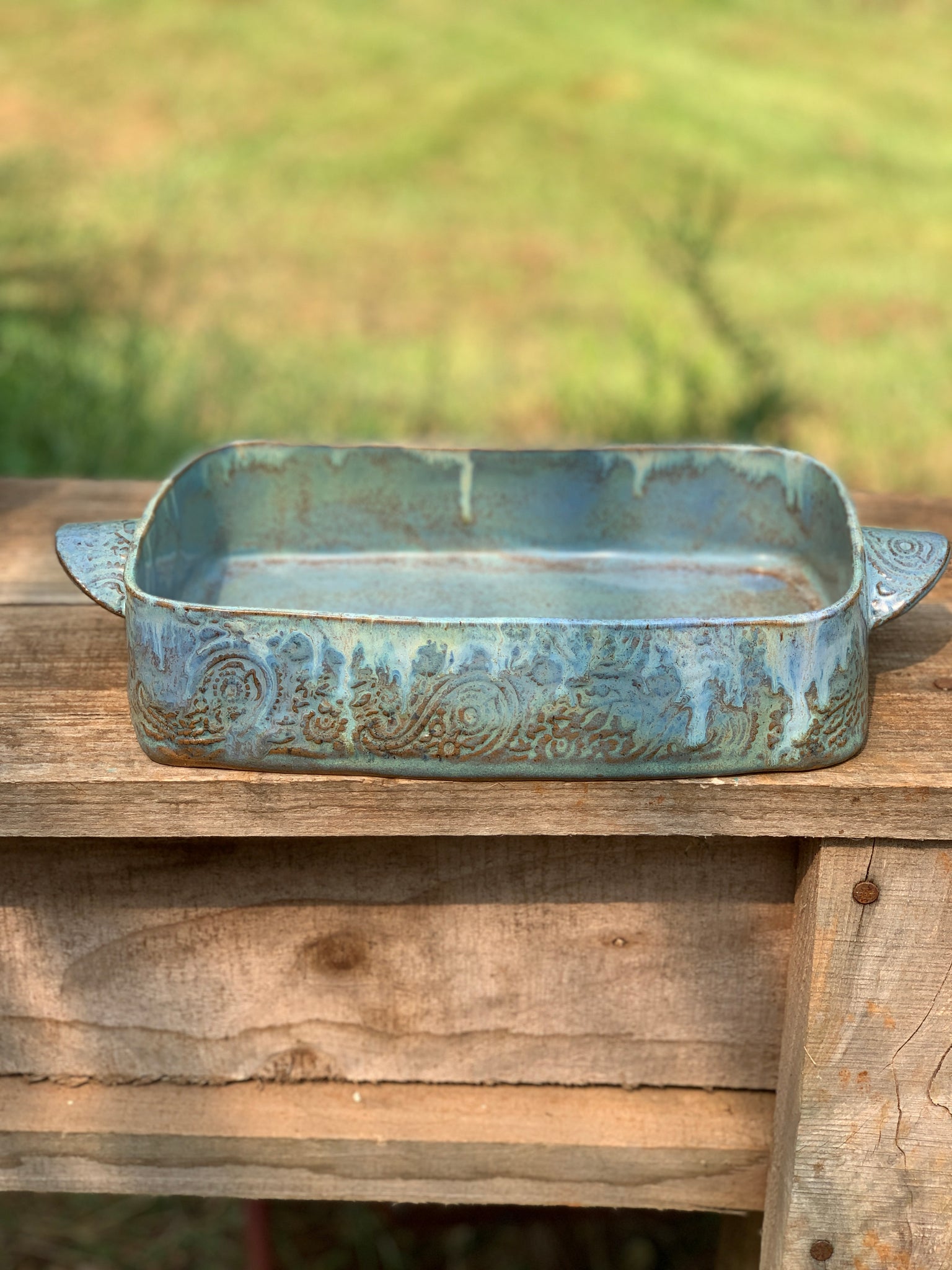 Drippy Blue baking dish