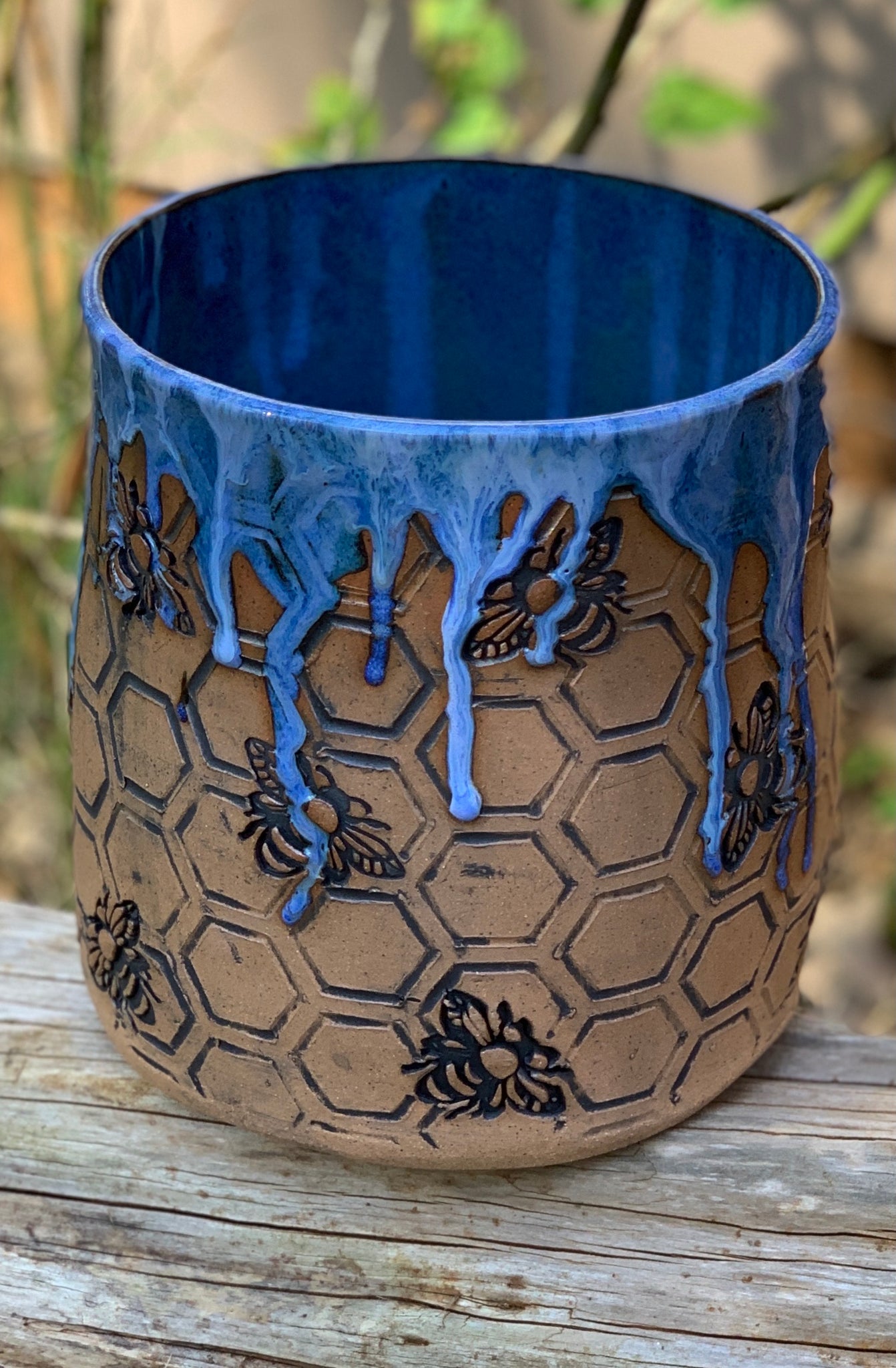Bee drippy Blue XL utensil Holder