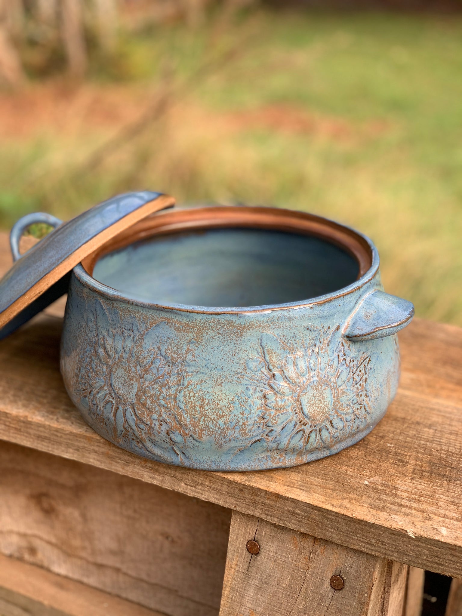 Rustic Blue Sunflower Lidded 4 Qt Casserole