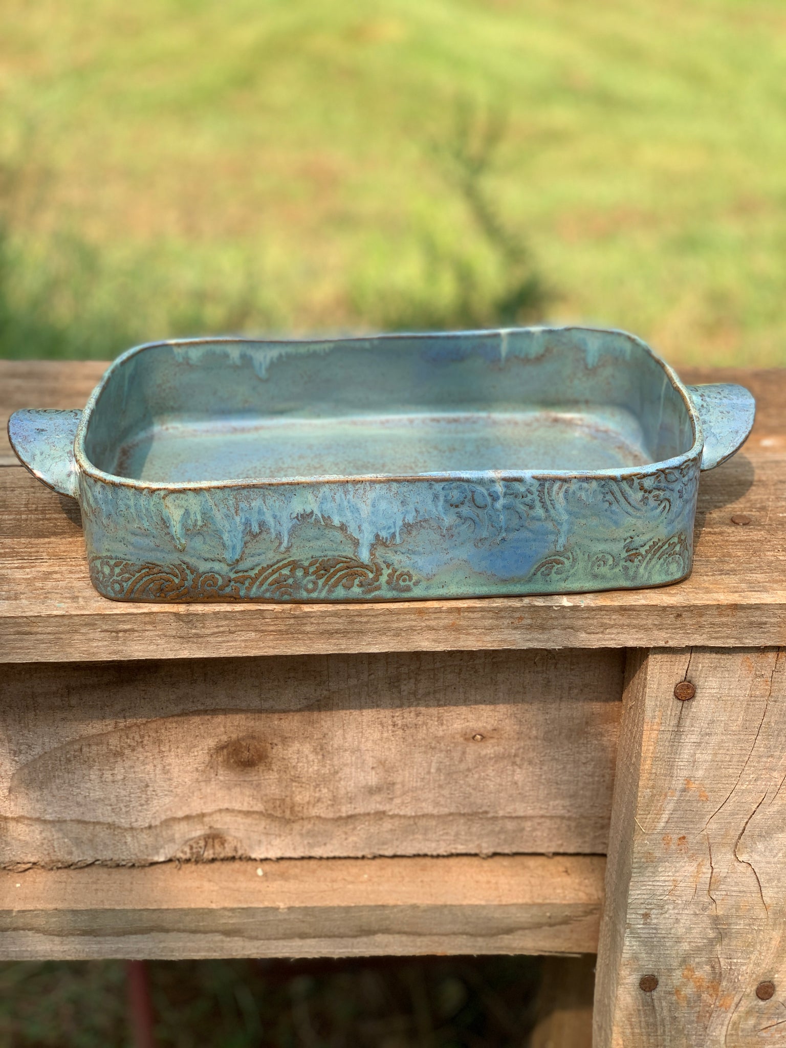 Drippy Blue baking dish