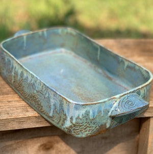 Drippy Blue baking dish