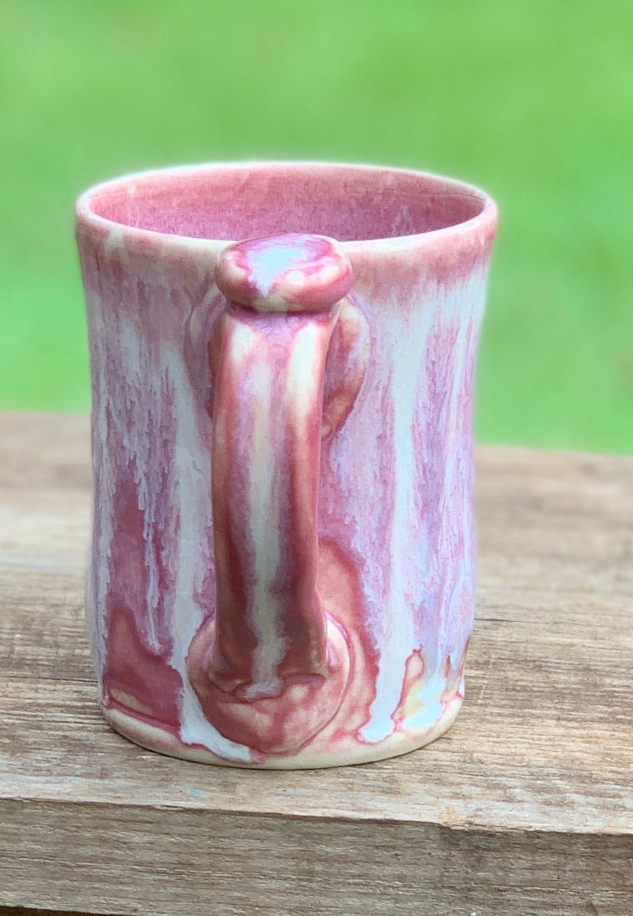 Pink drippy mug 14 oz